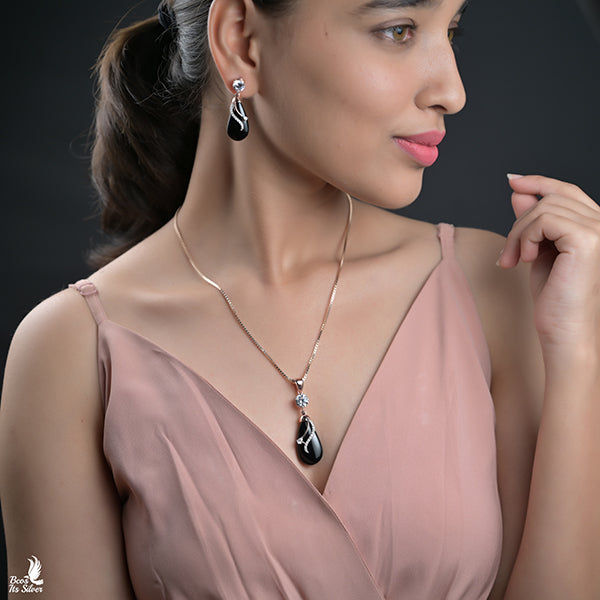 Theia Rose Gold  Pendant with Earring - 6642