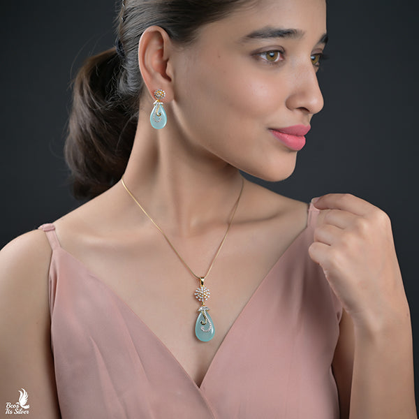 Theia Gold Plated  Pendant with Earring - 6779