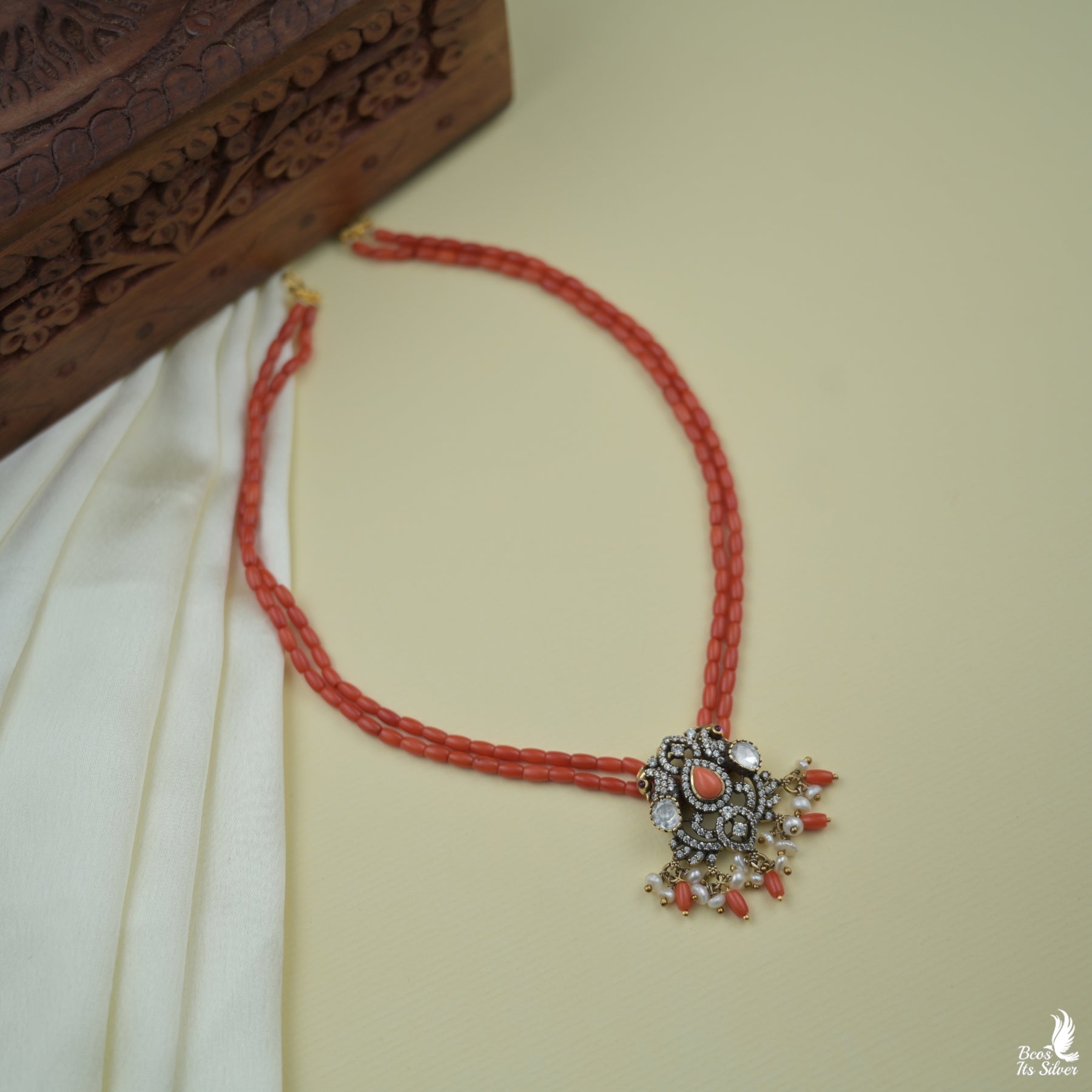 VICTORIAN CORAL NECKLACE - 6789