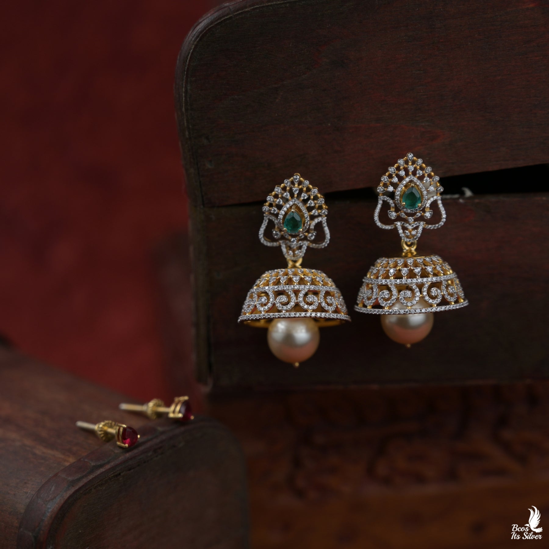 Theia Diamond look Jhumka - 7033