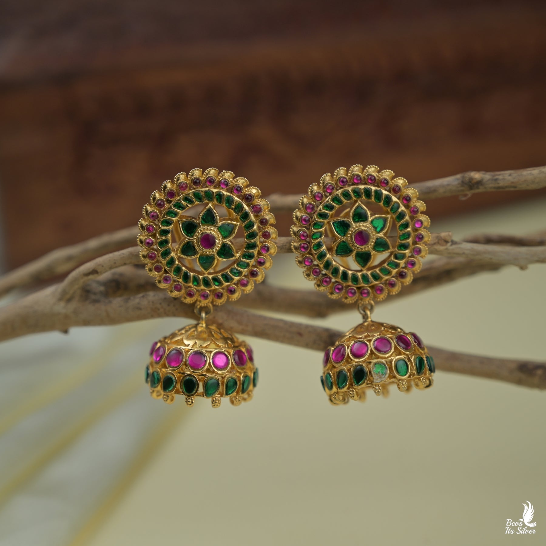 Gold Plated Kundan Jhumka - 7042